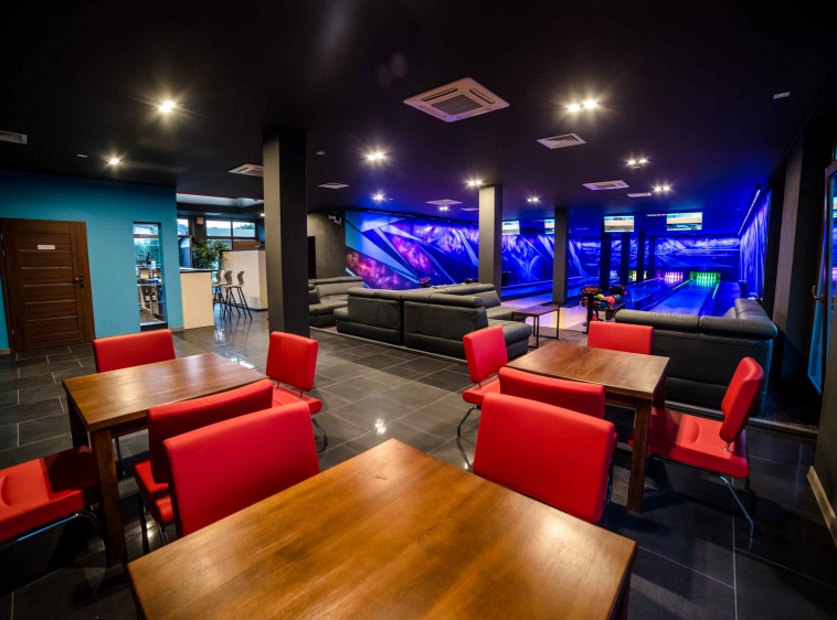 Chill Out Bowling ?v=1.0