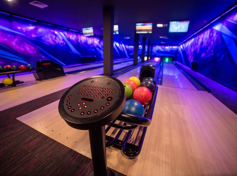 Chill Out Bowling ?v=1.0